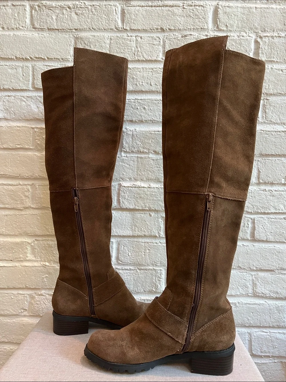 SOLE SOCIETY Brown Suede Over the Knee Lug Sole Low Heel Boots Buckles Size 6
